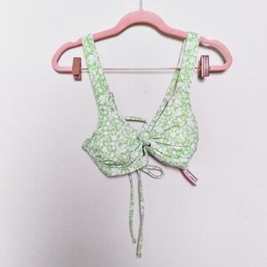 Xhilaration 90s Aesthetic Green and White Floral Print Tie Back Bikini Top
